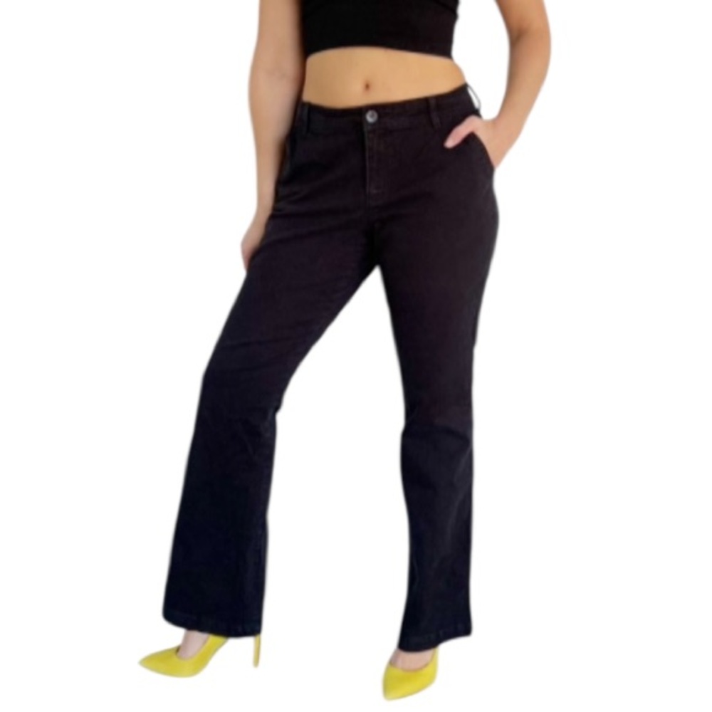 Old Navy The Sweetheart black mid rise bootcut cotton stretch pants size 10